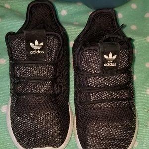 Adidas shadow size 7k  toddler
